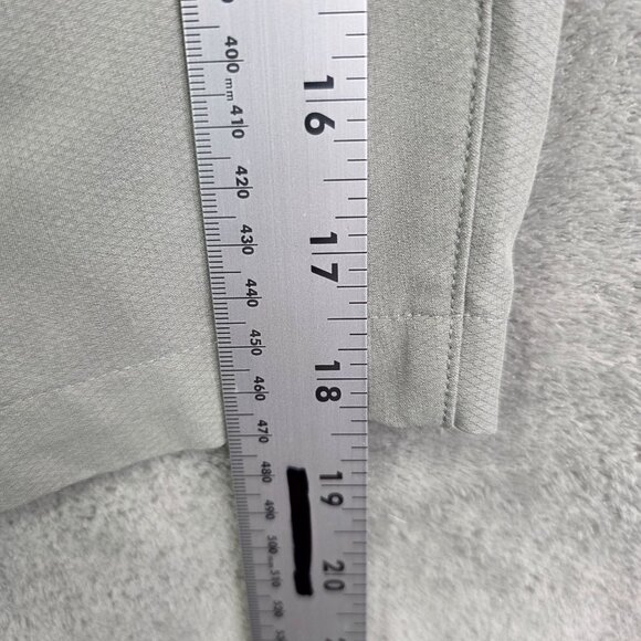 Mens Nike Gray Golf Shorts Dri Fit Polyester Spandex Stretch 8.5" Inseam Size 38 - Picture 9 of 10